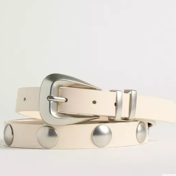 torrid Accessories - NWOT Torrid Beige Western Studded Faux Leather Belt